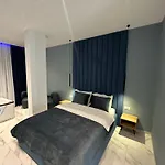 Hotel Luxury By Gjyshi 4*