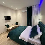 Hotel Luxury By Gjyshi