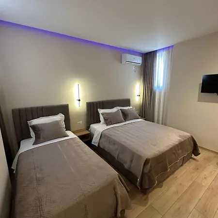 Luxury By Gjyshi 4*