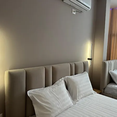 Luxury By Gjyshi Hotel 4*