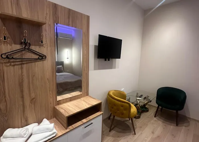 Hotel Luxury By Gjyshi Qerrexhias
